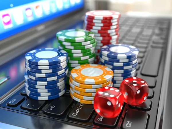 Medusa II slot reels and symbols